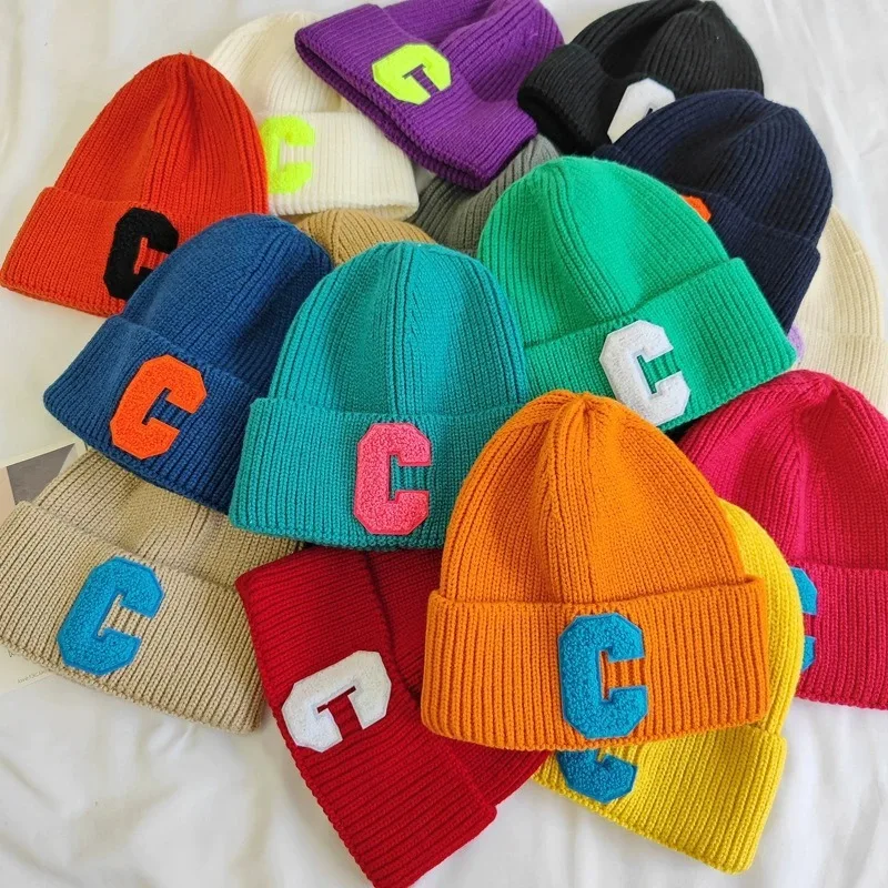 Koreańska Unisexowa Czapka Dzianinowa Jesienno-Zimowa z Dużą Literą C, Prosta Czapka Beanie, Wersja Skullies, Miękkie Czapki Hip Hopowe Casual Bonnet