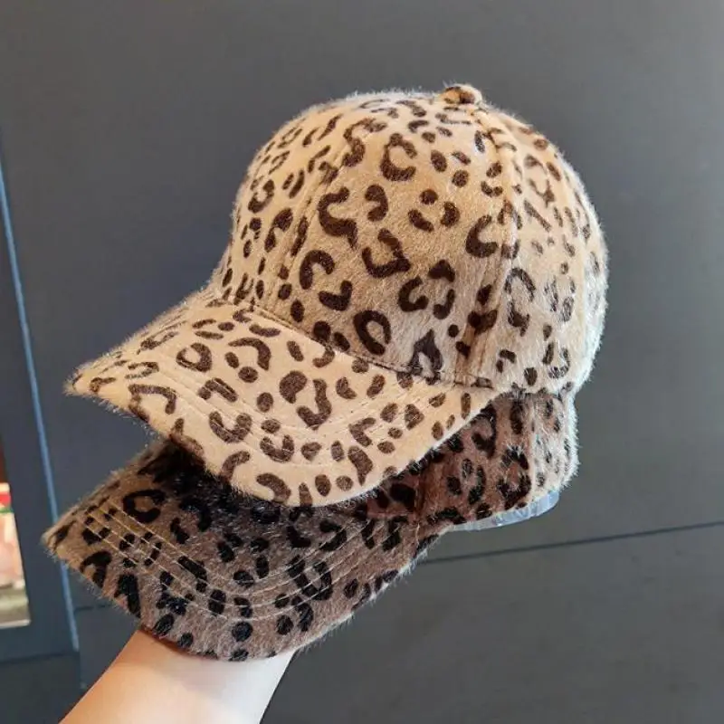 Czapka baseballowa w panterkę dla kobiet i mężczyzn, unisex | Zimowa, gruba, regulowana czapka typu snapback, ciepła czapka podróżna na zewnątrz, modna odzież na głowę Czapka baseballowa w panterkę dla kobiet i mężczyzn, unisex | Zimowa, gruba, regulowana czapka typu snapback, ciepła czapka podróżna na zewnątrz, modna odzież na głowę