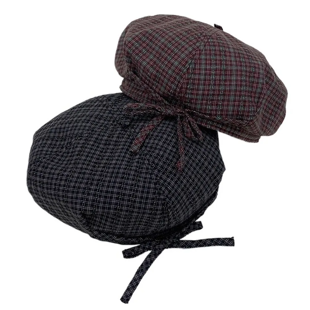 Stylowy beret w kratę z kokardą, ciepły kapelusz malarski damski w kratę, kapelusz w stylu koreańskim, kapelusz chmurka damski, ośmiokątna czapka uniwersalna