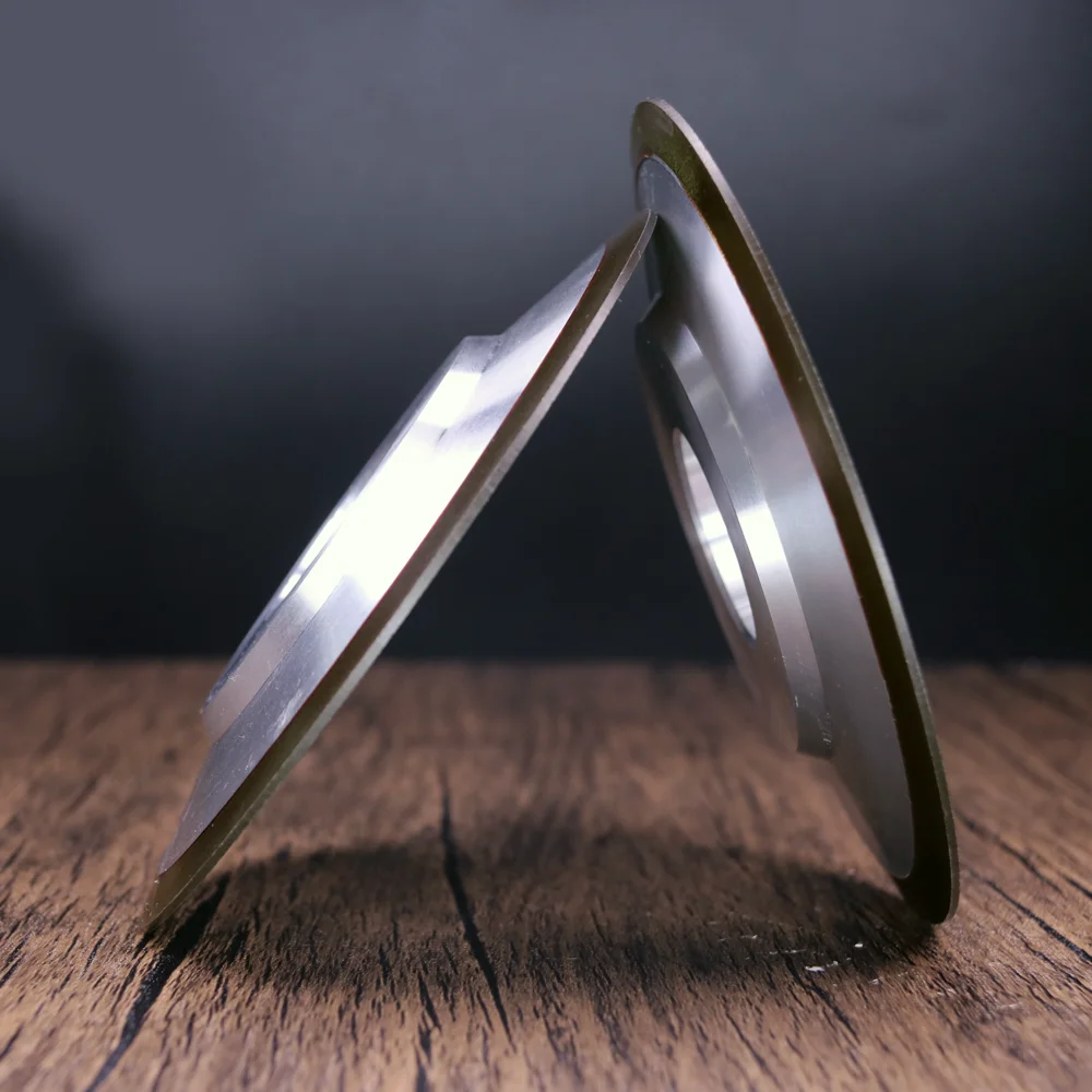 Tarcza szlifierska 125 mm do ręcznego ostrzałnika do brzeszczotów z węglika spiekanego, przemysłowa tarcza z… Tarcza szlifierska 125 mm do ręcznego ostrzałnika do brzeszczotów z węglika spiekanego, przemysłowa tarcza z…