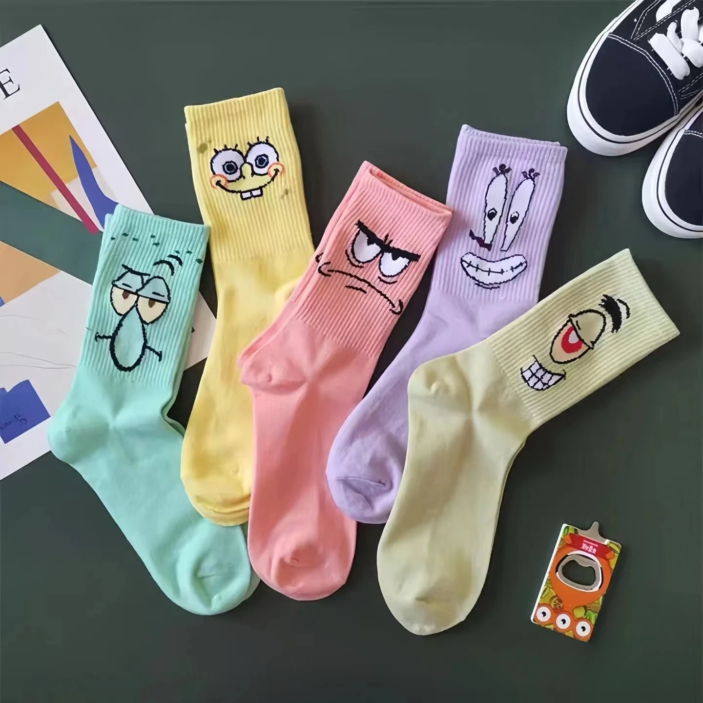 5 Par Uroczych Skarpetek do Połowy Łydki SpongeBob, Oddychająca Bawełna, Wygodne Skarpetki Anime dla Chłopców…