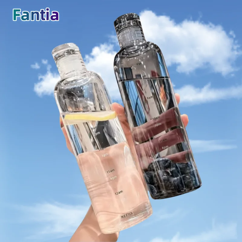 700 ml elegancka, szczelna butelka na wodę ze skalą czasu Stay Hydrated Codzienna Lekka i przenośna do… 700 ml elegancka, szczelna butelka na wodę ze skalą czasu Stay Hydrated Codzienna Lekka i przenośna do…