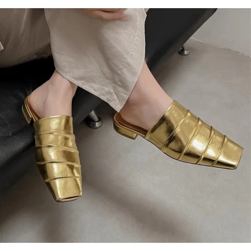 Damskie kapcie na co dzień 2025 nowe letnie wygodne buty damskie domowe codzienne sandały lekkie designerskie…