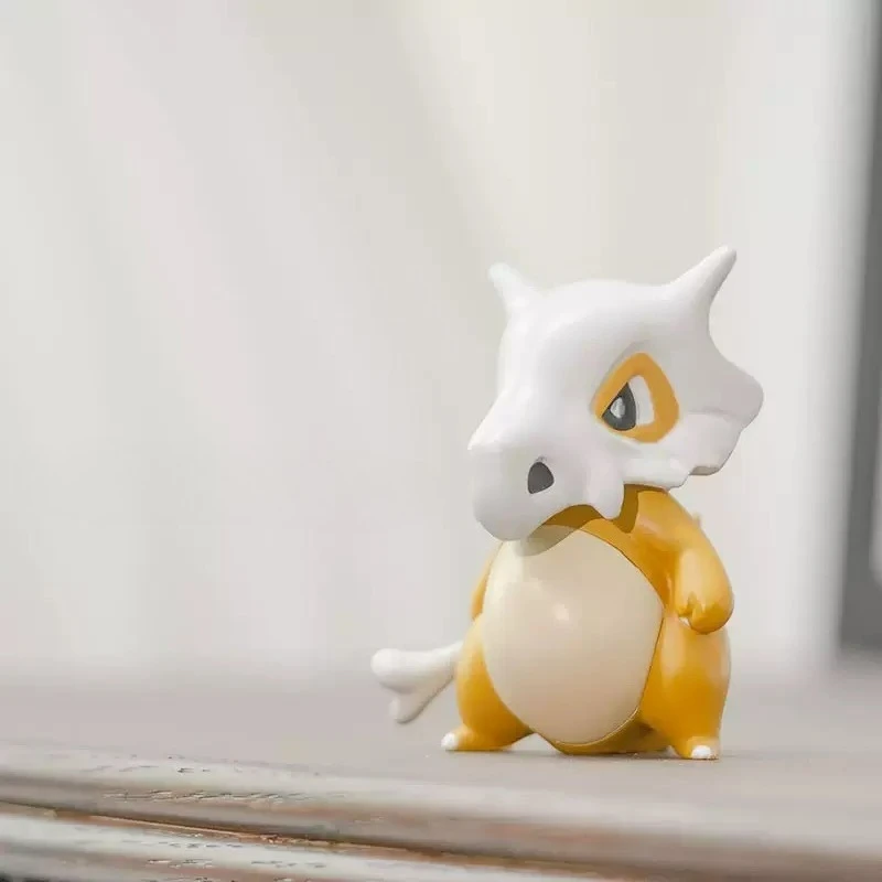 Figurka Pocket Monsters Cubone 8 cm, kreskówkowa, urocza ozdoba, model na biurko, do samochodu i jako… Figurka Pocket Monsters Cubone 8 cm, kreskówkowa, urocza ozdoba, model na biurko, do samochodu i jako…