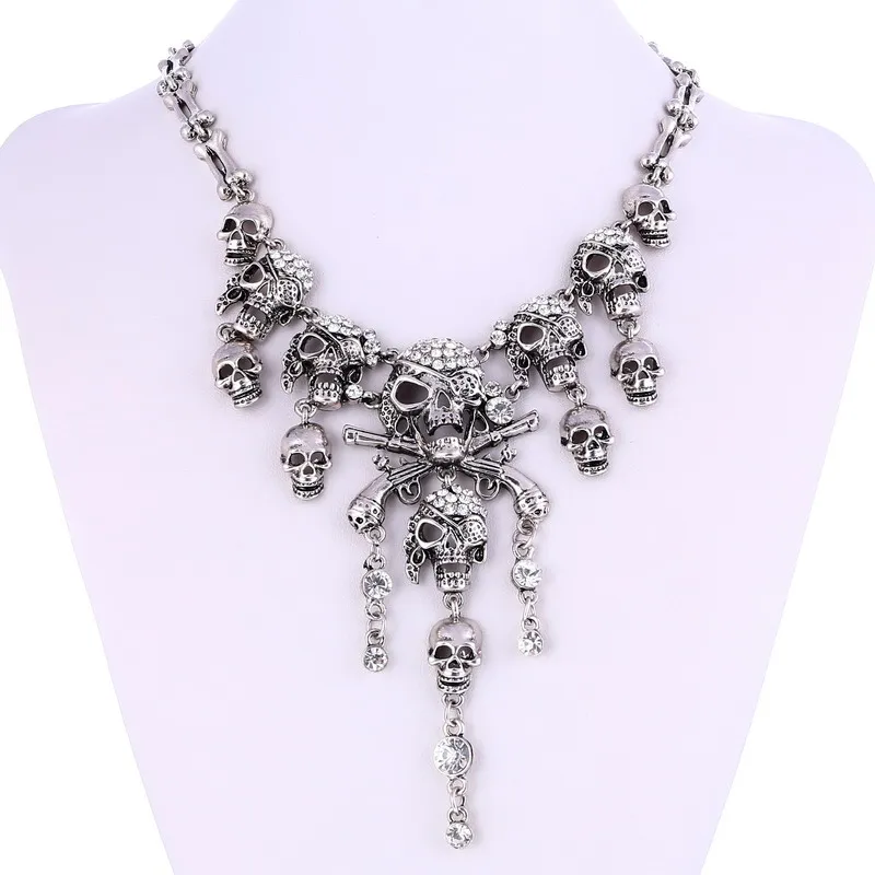 Klasyczny Vintage piracki szkielet czaszka Choker naszyjnik wisiorek dla kobiet mężczyzn Retro Rhinestone…