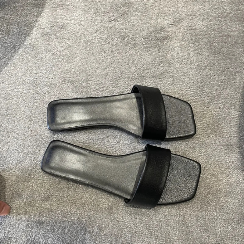 Letnia moda damska prawdziwa skóra owcza minimalistyczne slajdy buty damskie sandały płaskie kwadratowe… Letnia moda damska prawdziwa skóra owcza minimalistyczne slajdy buty damskie sandały płaskie kwadratowe…