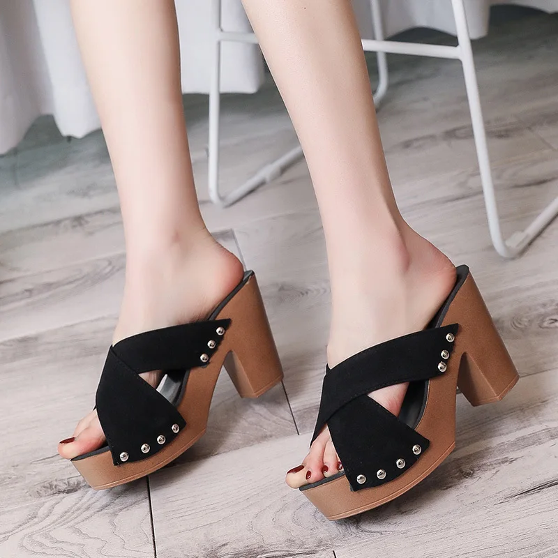 Letnie sandały damskie Square High Heel Platform Flock Casual Rivet Pumps Peep Toe Female Elegant Ladies Shoes… Letnie sandały damskie Square High Heel Platform Flock Casual Rivet Pumps Peep Toe Female Elegant Ladies Shoes…