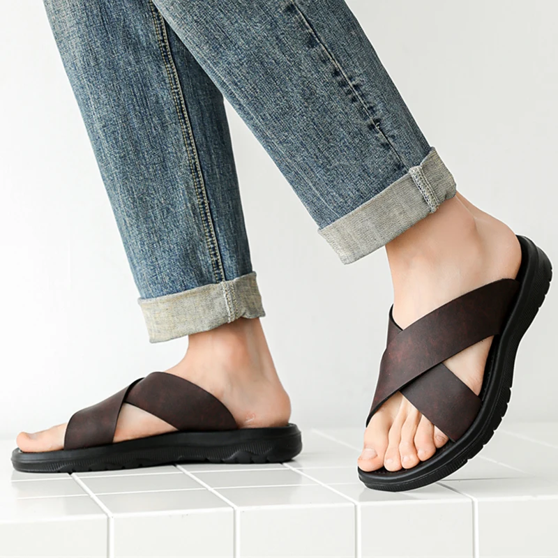 Men’s Slippers 2025 Summer Large Size Outdoor Beach Casual Sandals Trend Men Shoes Flat Non-slip Comfortable…