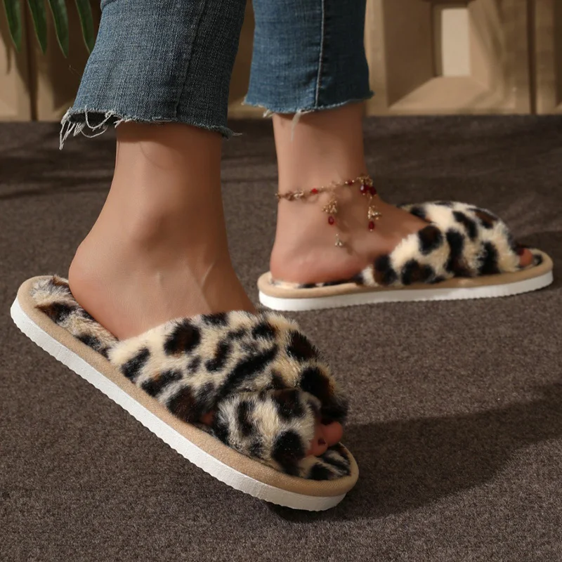 Moda Leopard Print Fluffy Slippers Women Light Faux Fur Warm Home Slippers Woman Comfort Flat Heel Plush House… Moda Leopard Print Fluffy Slippers Women Light Faux Fur Warm Home Slippers Woman Comfort Flat Heel Plush House…