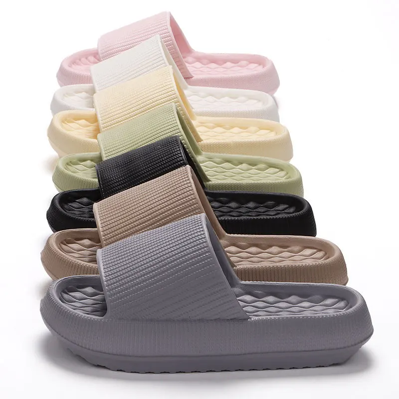 Nowe miękkie kapcie na platformie dla kobiet 2024 Summer Thick Bottom Cloud Slides Woman EVA Light Non-Slip…