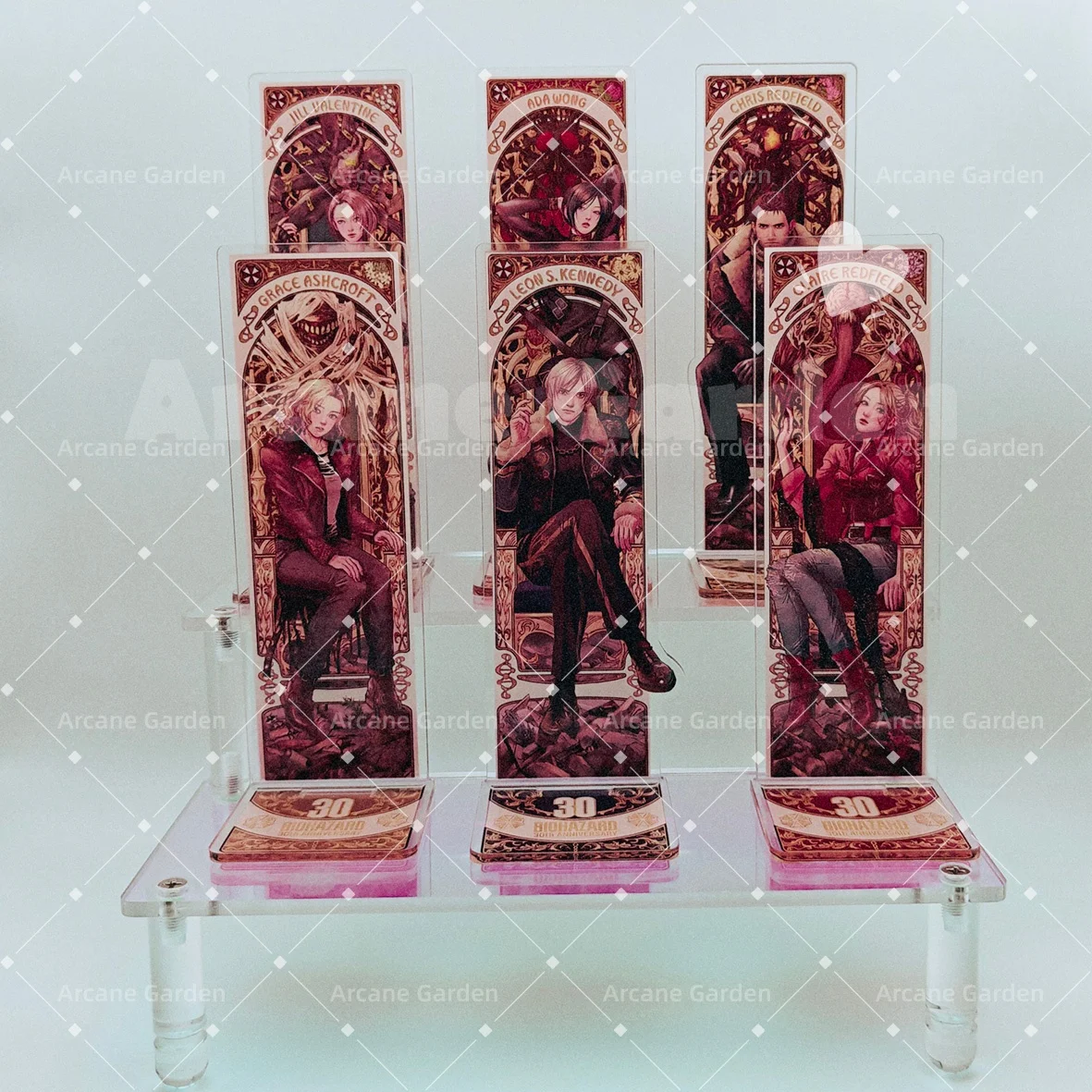 RE4 Resident Evil Standee Leon Akrylowy Brelok Biżuteria Dla Fanów Breloczek Produkt Relatekcyjny do Gry… RE4 Resident Evil Standee Leon Akrylowy Brelok Biżuteria Dla Fanów Breloczek Produkt Relatekcyjny do Gry…