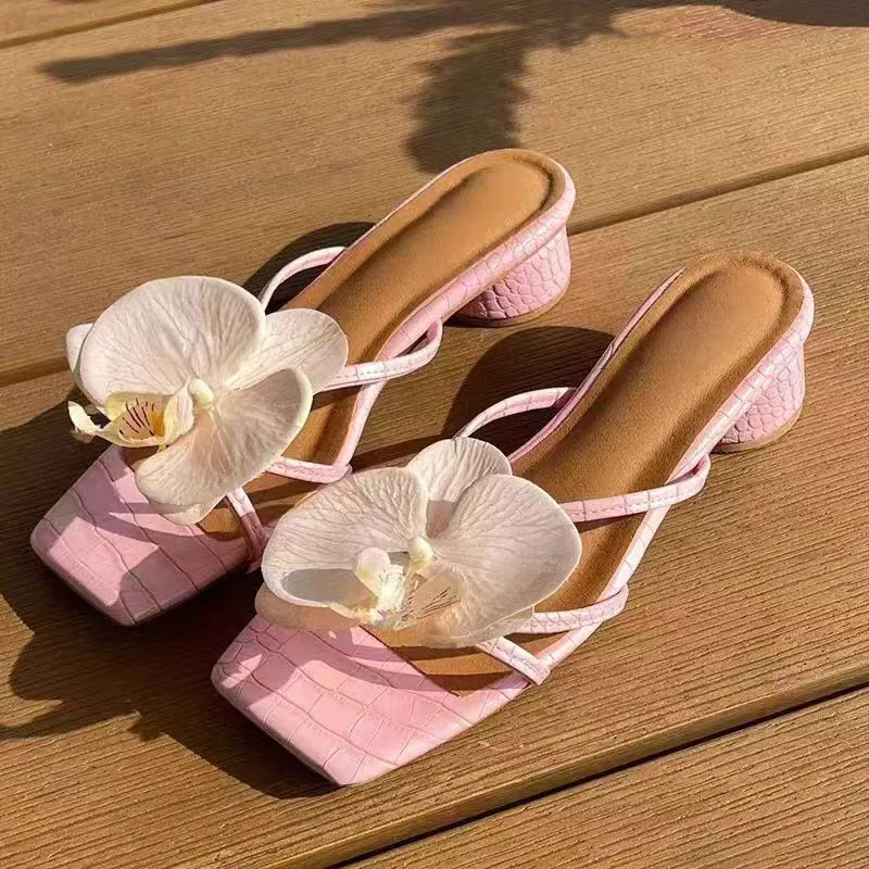 Sandały Ozdoby Kwiatowe Akcesoria do butów Styl wakacyjny Odpinane motylkowe buty z orchideą Charms Akcesoria… Sandały Ozdoby Kwiatowe Akcesoria do butów Styl wakacyjny Odpinane motylkowe buty z orchideą Charms Akcesoria…